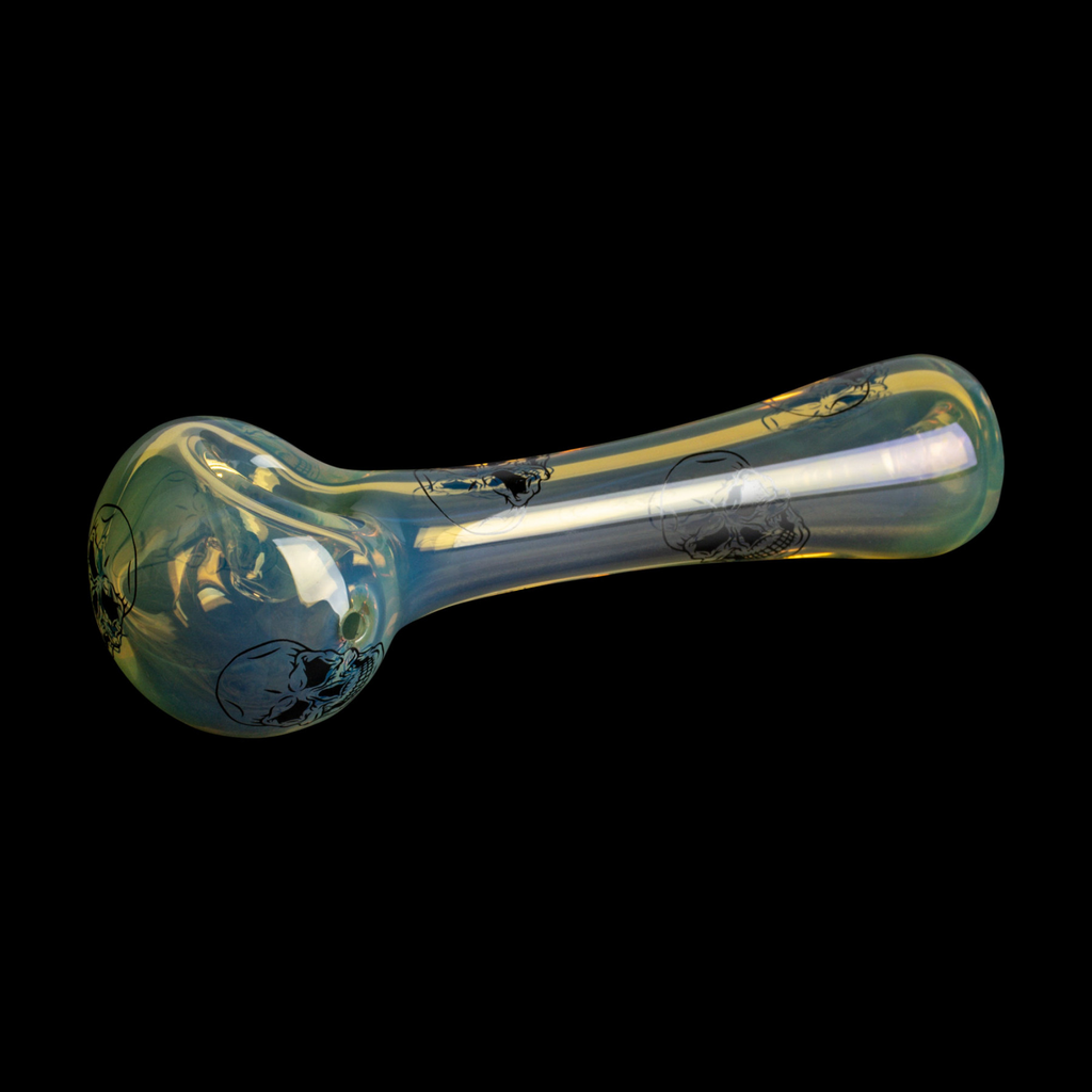 Skull Decal Pipe